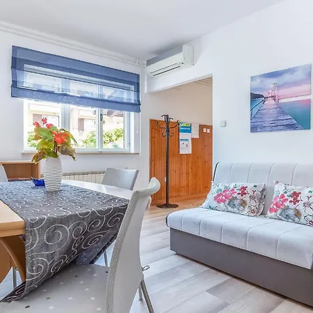 Apartment Darko